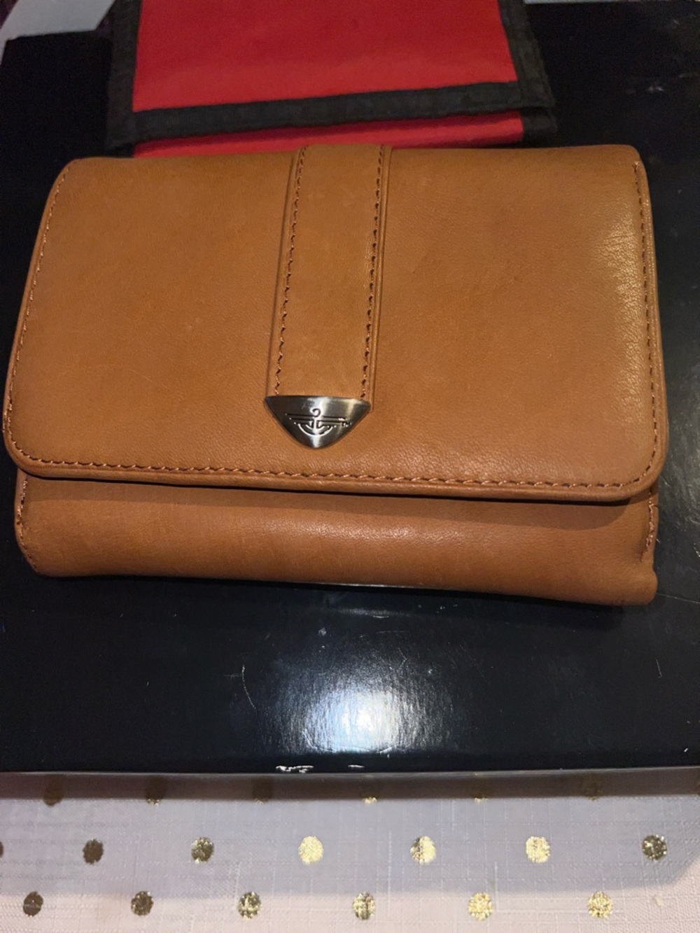 Dockers Classic Tan Leather Women's Wallet